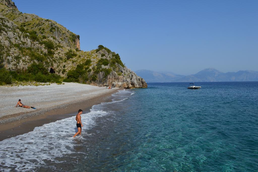 Albergo Tirreno Marina di Camerota Dış mekan fotoğraf