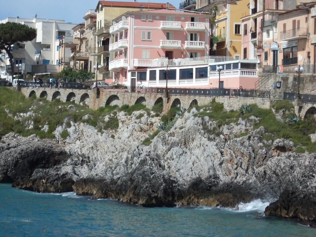 Albergo Tirreno Marina di Camerota Dış mekan fotoğraf