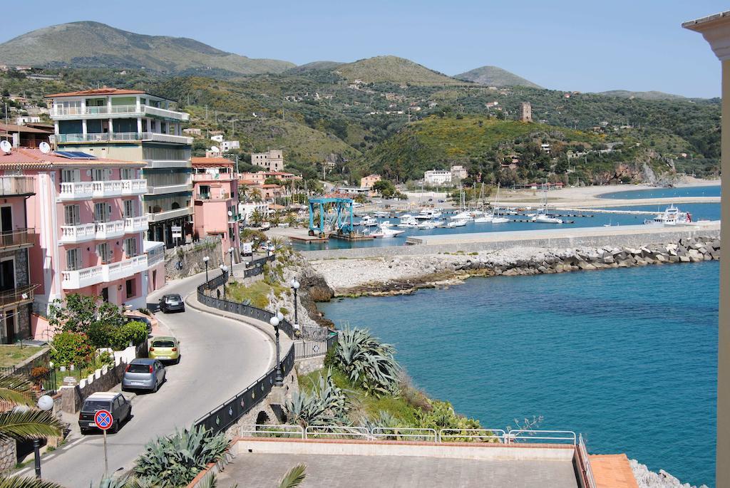 Albergo Tirreno Marina di Camerota Dış mekan fotoğraf