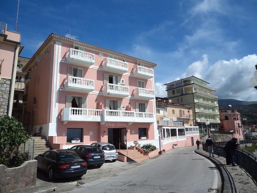 Albergo Tirreno Marina di Camerota Dış mekan fotoğraf