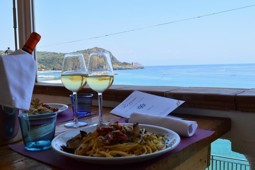 Albergo Tirreno Marina di Camerota Dış mekan fotoğraf