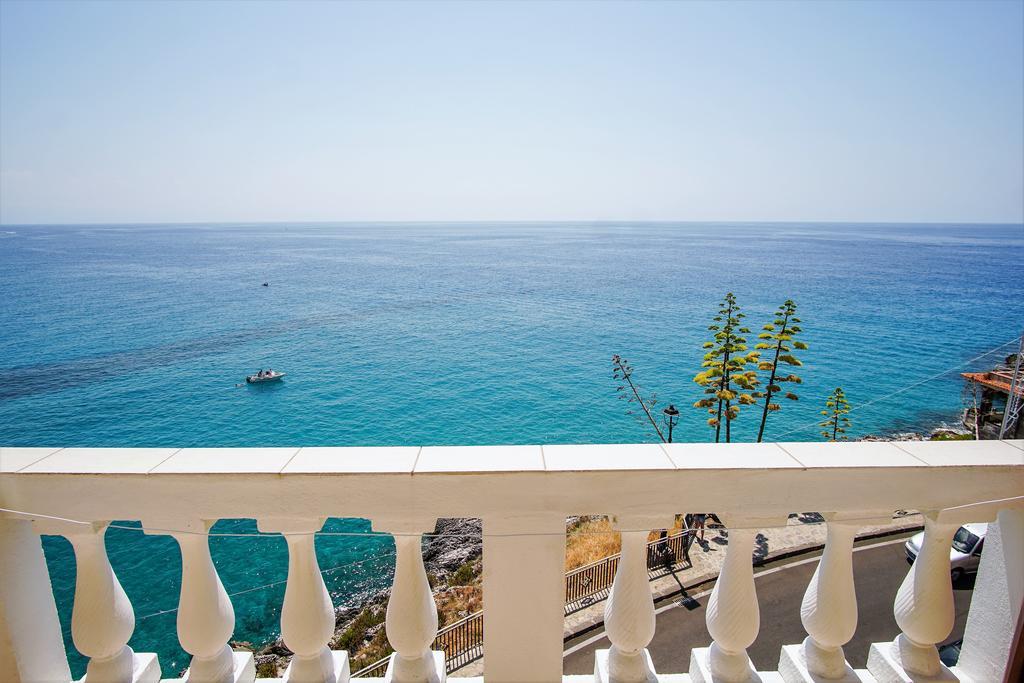 Albergo Tirreno Marina di Camerota Dış mekan fotoğraf