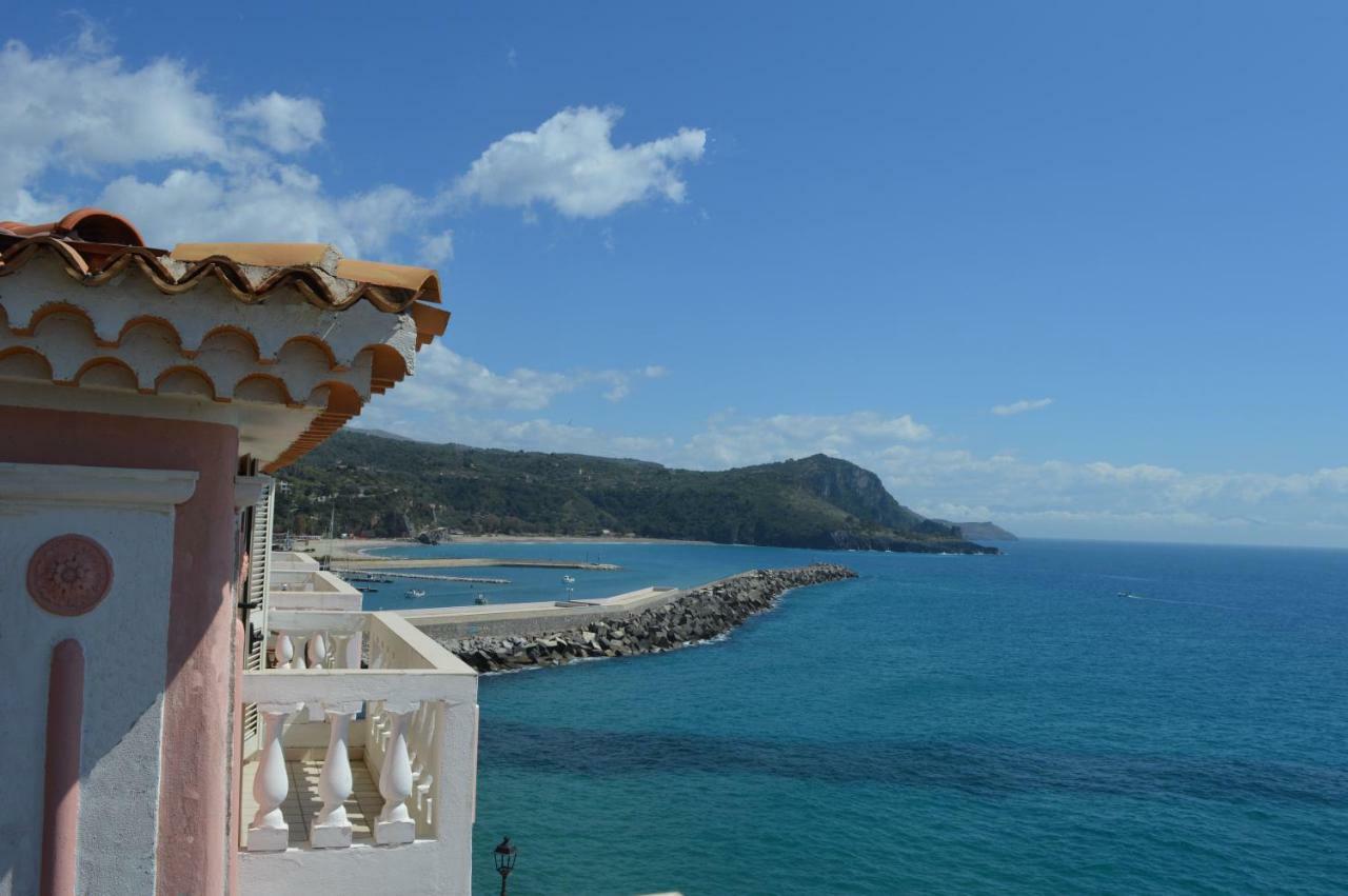 Albergo Tirreno Marina di Camerota Dış mekan fotoğraf