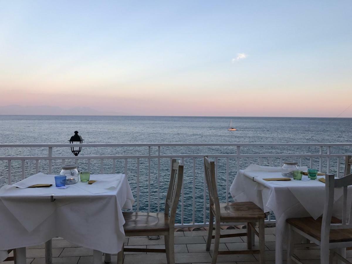 Albergo Tirreno Marina di Camerota Dış mekan fotoğraf